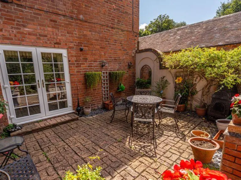 property Compatible Images}
