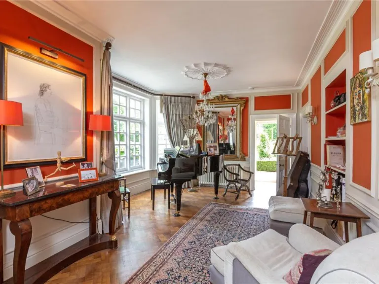 property Compatible Images}