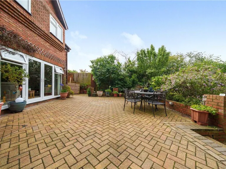 property Compatible Images}