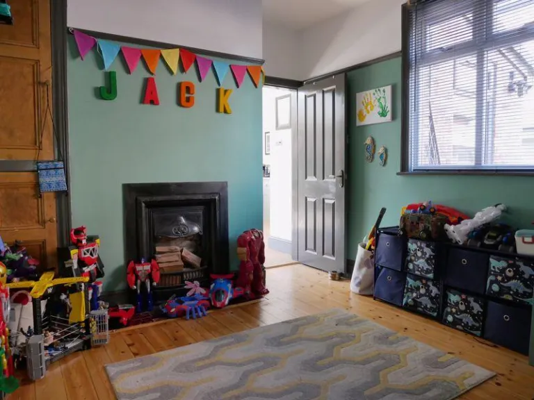 property Compatible Images}