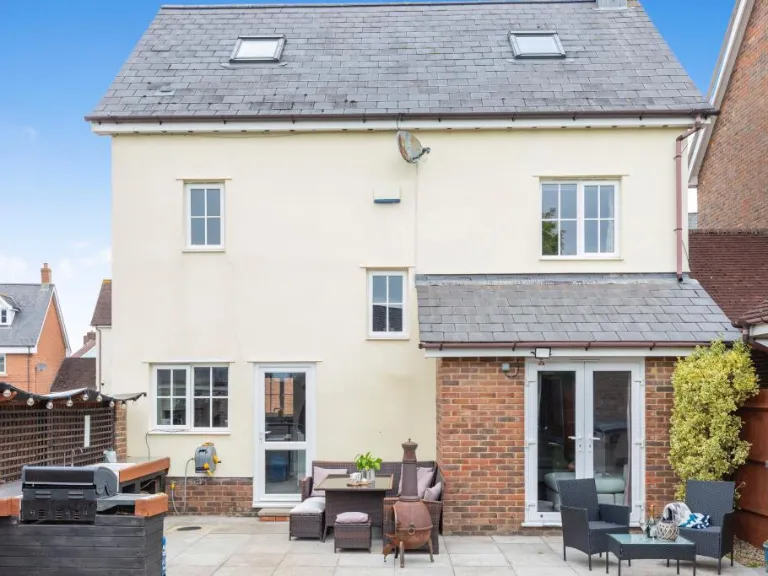 property Compatible Images}