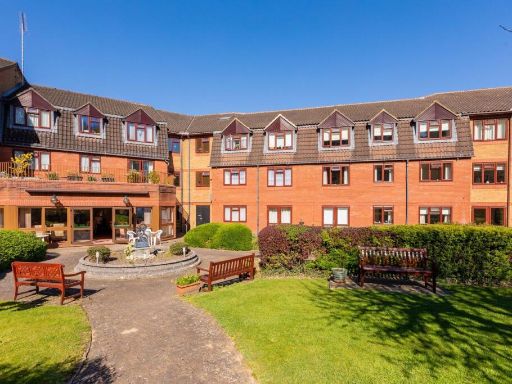 Similar property image