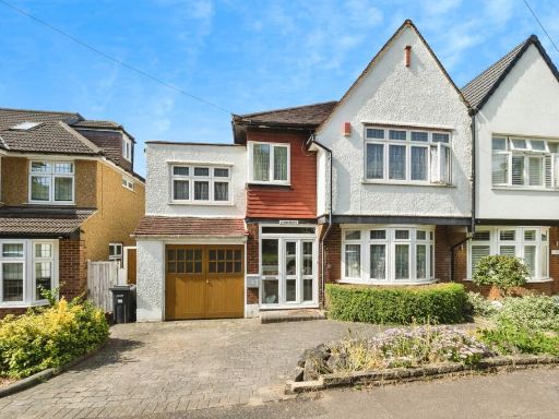 Similar property image