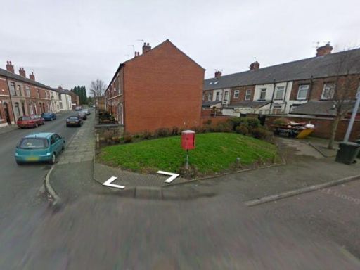 Similar property image