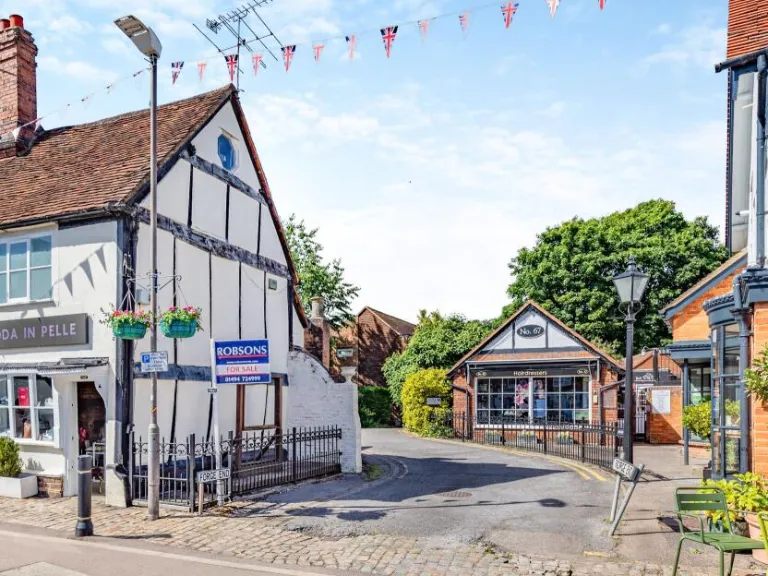 property Compatible Images}