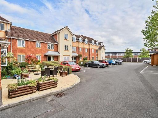 Similar property image