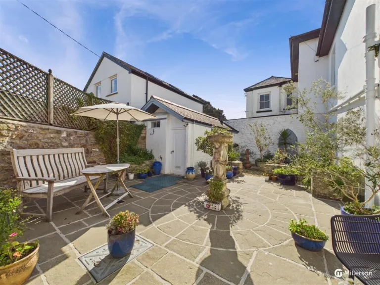 property Compatible Images}