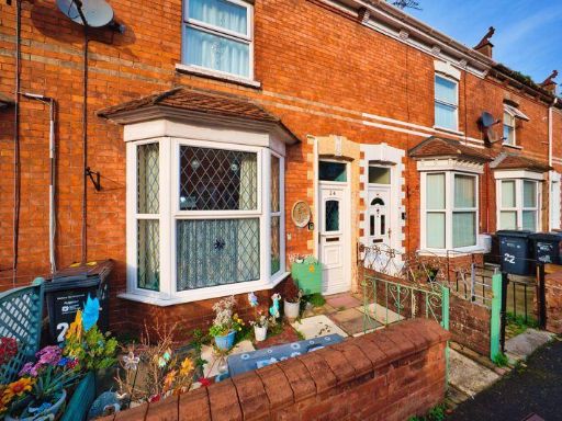 Similar property image