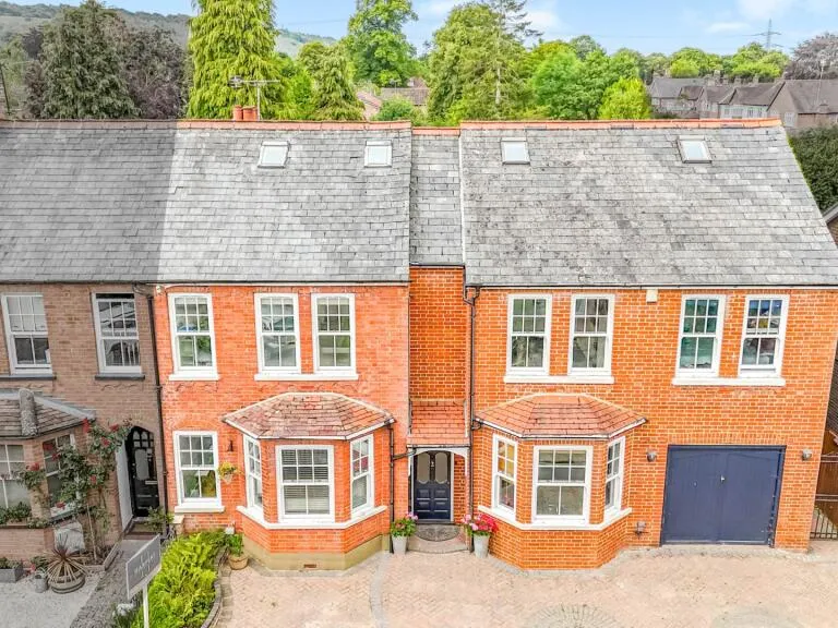 property Compatible Images}