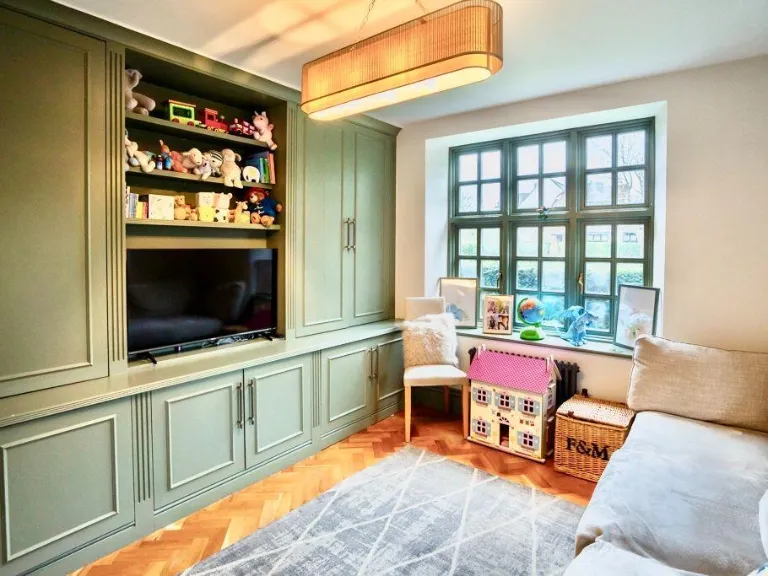 property Compatible Images}