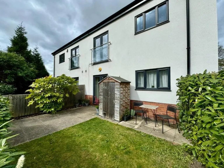 property Compatible Images}