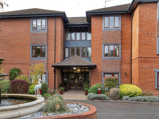 Similar property image