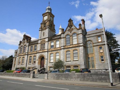 Similar property image