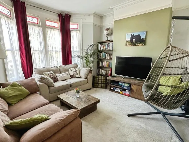 property Compatible Images}