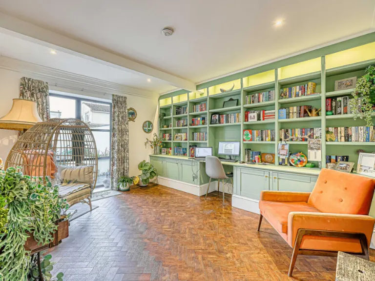 property Compatible Images}