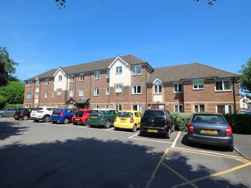 Similar property image