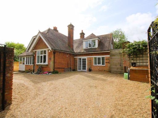Similar property image