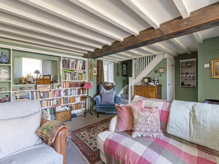 property Compatible Images}