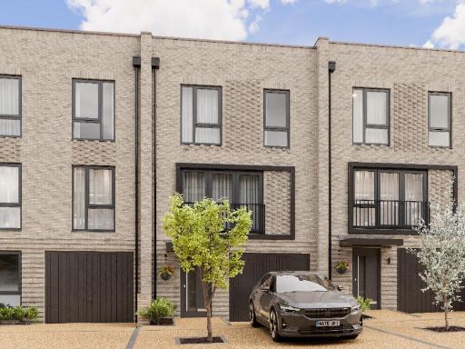 Similar property image