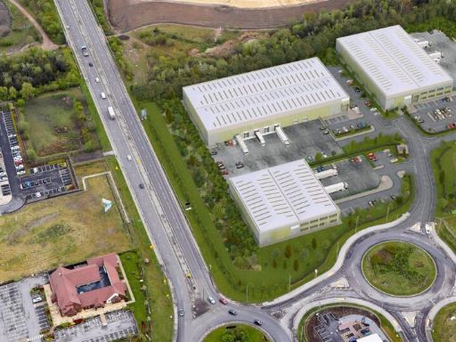 Similar property image