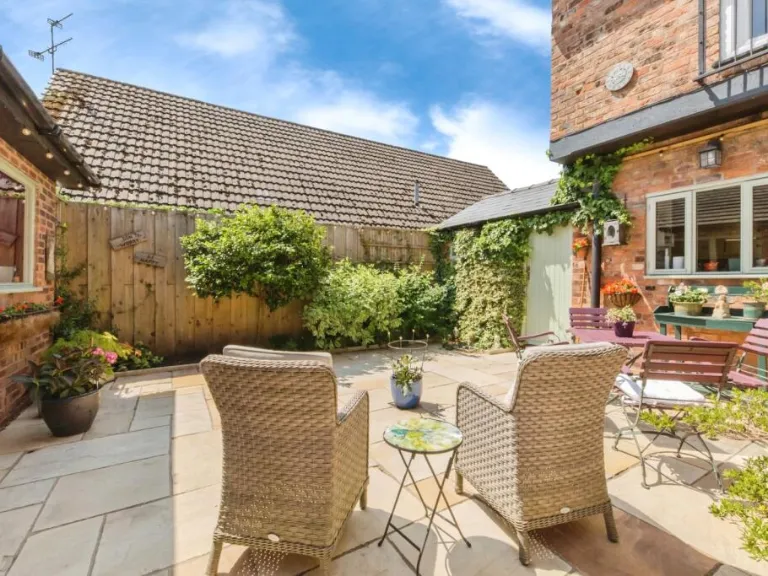 property Compatible Images}