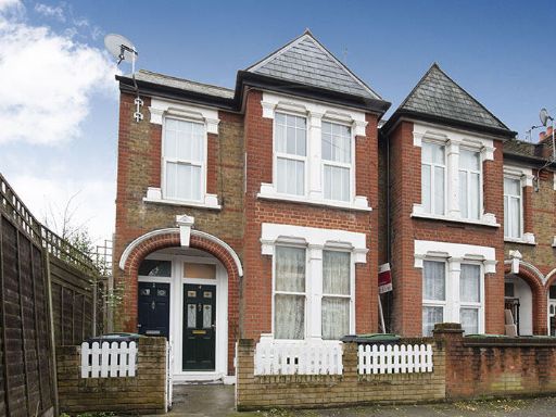 Similar property image