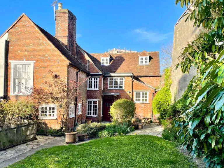 property Compatible Images}