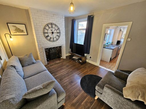 Similar property image