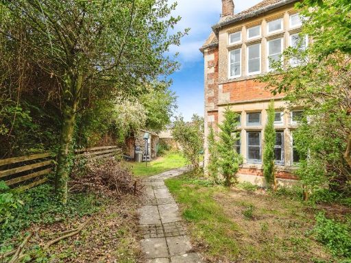 Similar property image