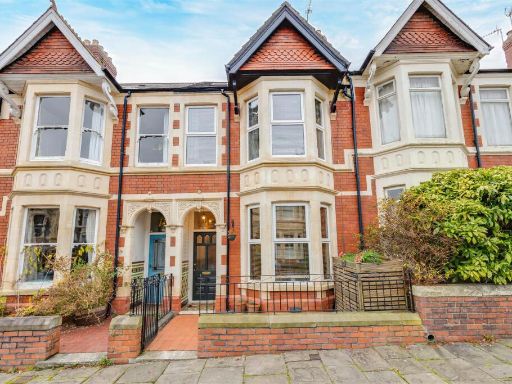 Similar property image