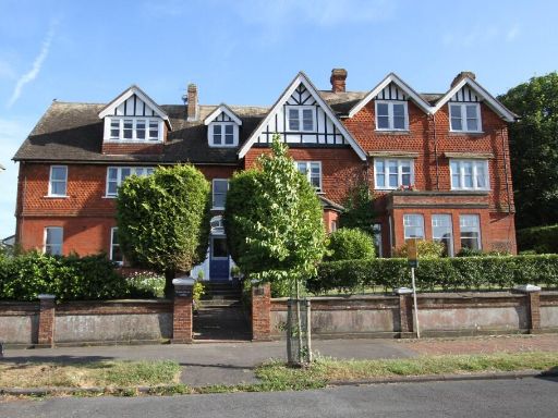 Similar property image