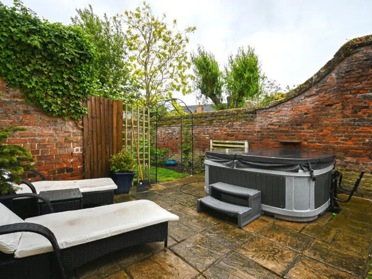 property Compatible Images}