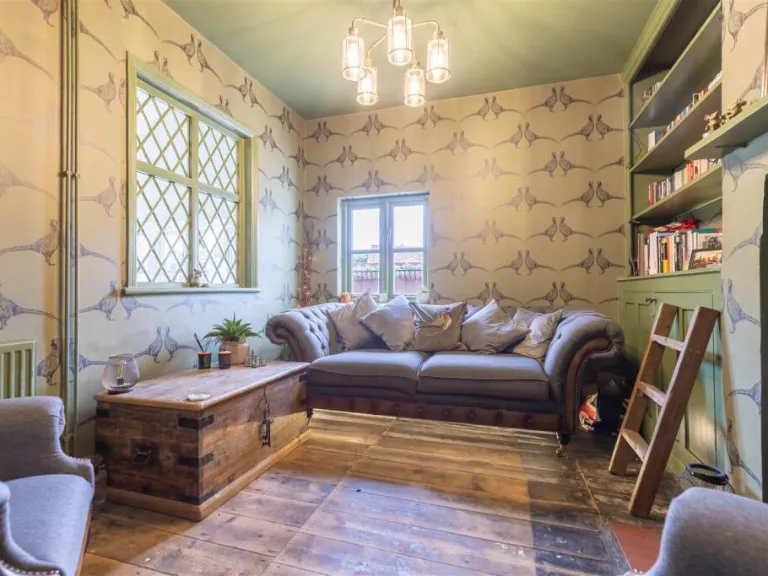 property Compatible Images}