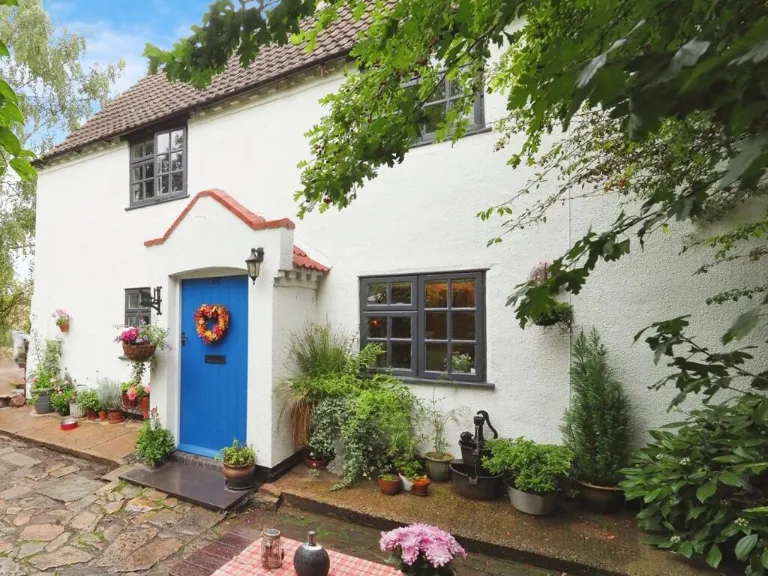 property Compatible Images}