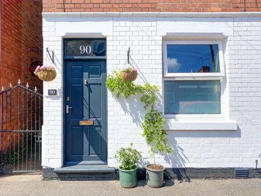 Similar property image