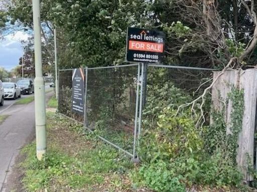 Similar property image