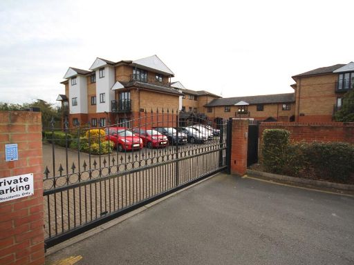 Similar property image