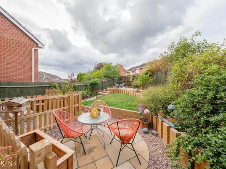 property Compatible Images}