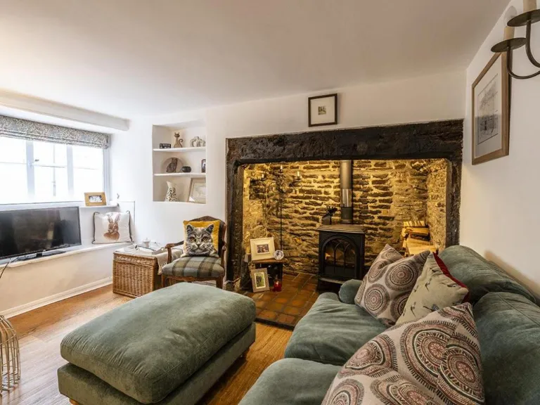 property Compatible Images}