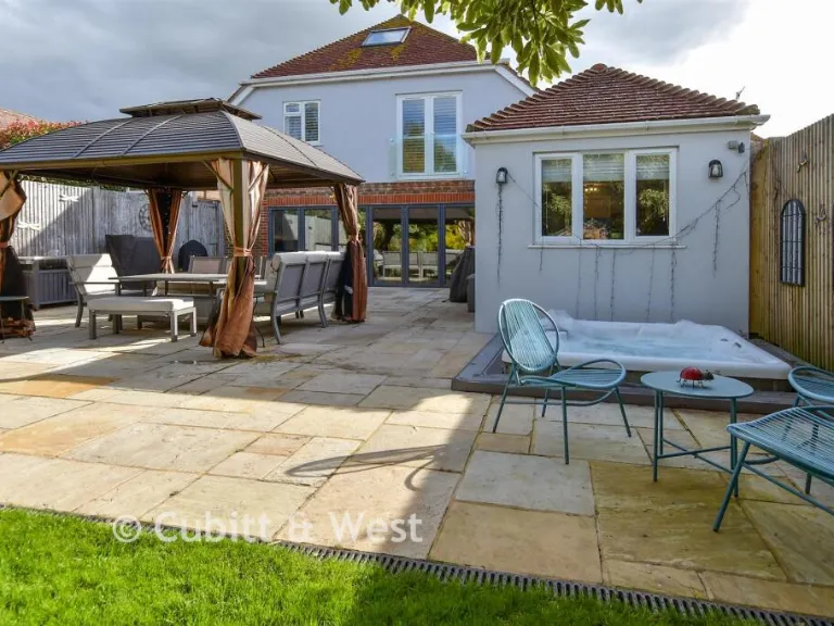 property Compatible Images}