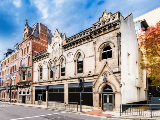 Similar property image