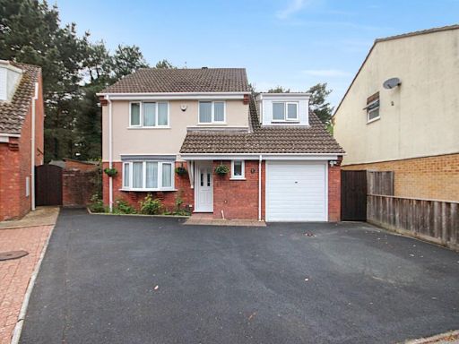 Similar property image