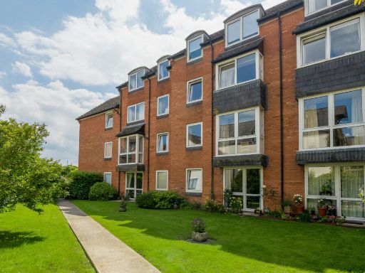 Similar property image