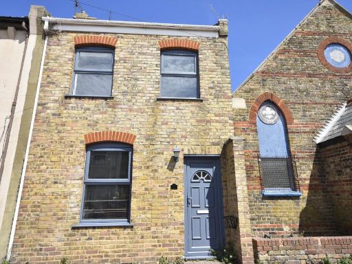Similar property image