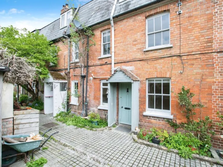 property Compatible Images}