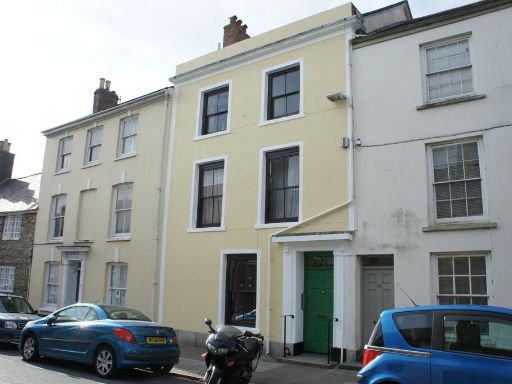 Similar property image