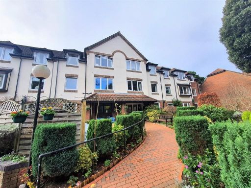 Similar property image