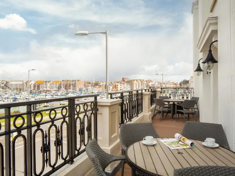 property Compatible Images}