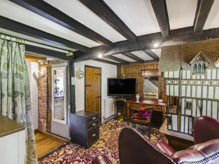 property Compatible Images}