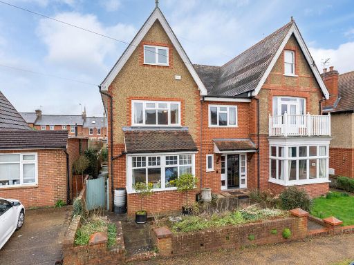 Similar property image